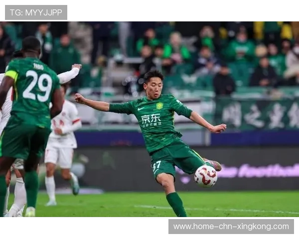 国安后防崩盘再度丢三球:竞技困境背后的深层思考 国安后防崩盘再度丢三球:竞技困境背后的深层思考