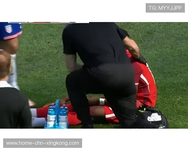 拜仁边路爆破全场压制，对手毫无还手之力